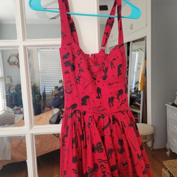 Pinup Couture Vera dress XS - Picture 2 of 2